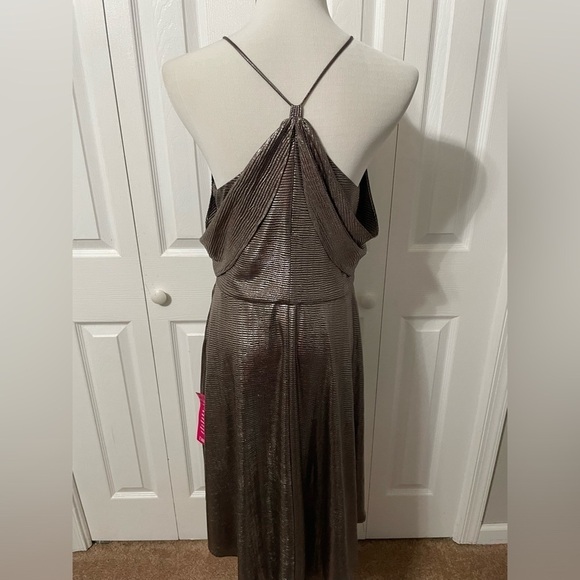 Halston Women’s Hi low Drape Metallic Gunmetal Racer back Midi dress size 8 - Picture 2 of 16